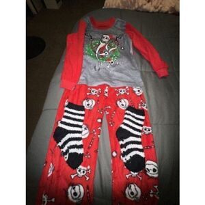 Womens Nightmare Before Christmas Disney Pajama Shirt Pants with Socks Size XS